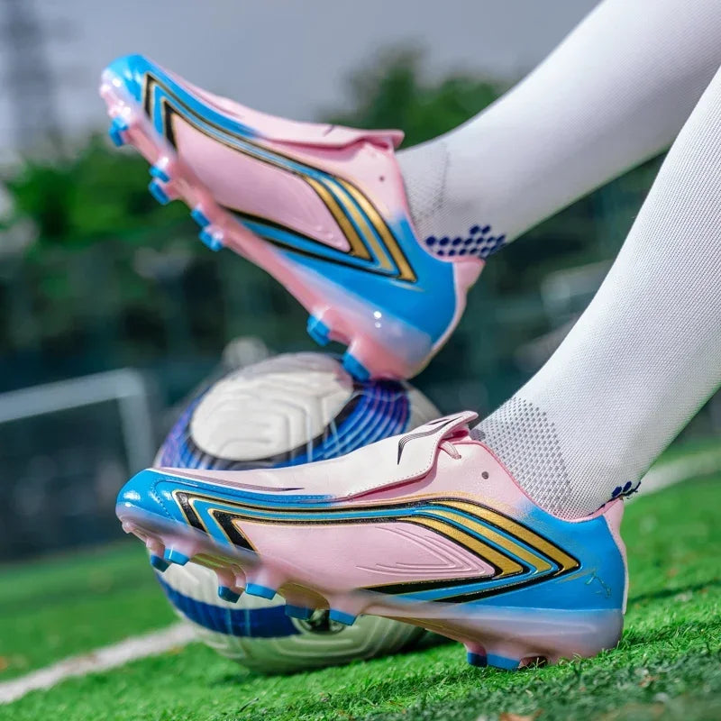 Nouvelles chaussures de football pour hommes, baskets de match, chaussures de futsal antidérapantes, crampons pour terrain en herbe, chaussures de football d'intérieur, légères, de haute qualité, pour l'extérieur