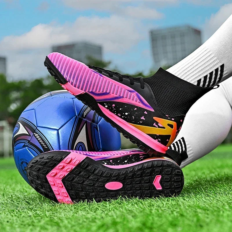 Nouvelles chaussures de football pour hommes, antidérapantes, pour futsal, à haute cheville, pour intérieur et extérieur, chaussures de sport de haute qualité, bottes de football ultralégères antidérapantes