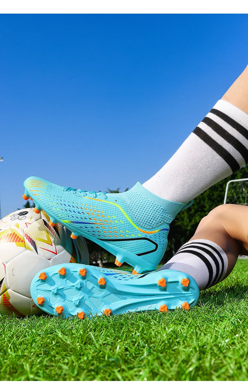 New Men's Soccer Shoes Hot Sale High-quality Futsal Football Boots Unisex Cleats Ultralight Women Professional TF/FG Sneakers