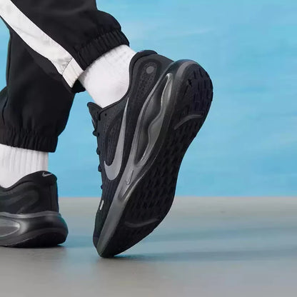 Chaussures de course Nike pour hommes, modèle 7/24, FN0228-009, tige en tissu et en matière synthétique, respirantes, légères, idéales pour l’entraînement sportif.