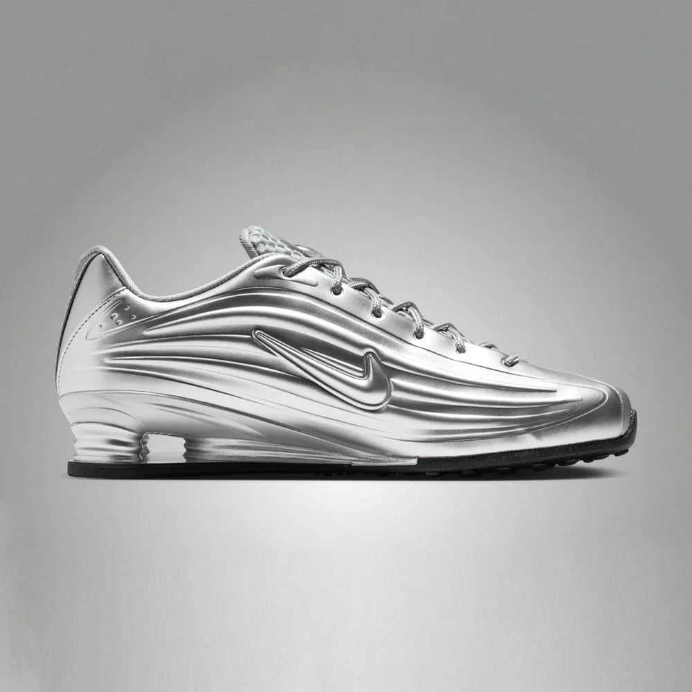 NIKE Women's SHOX Z Sports and Leisure Shoes IO7843-002