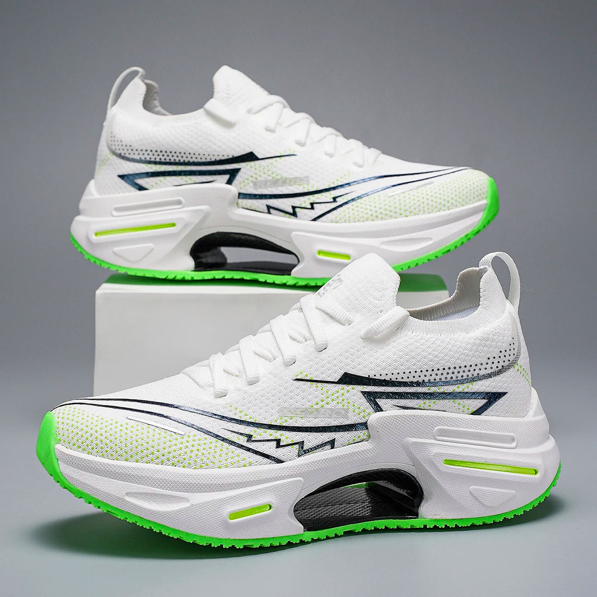 Unisex-Sportschuhe, trendig, atmungsaktives Mesh, weiche Sohle, stoßdämpfend, strapazierfähig, für Teenager, professionelle Laufschuhe für Herren