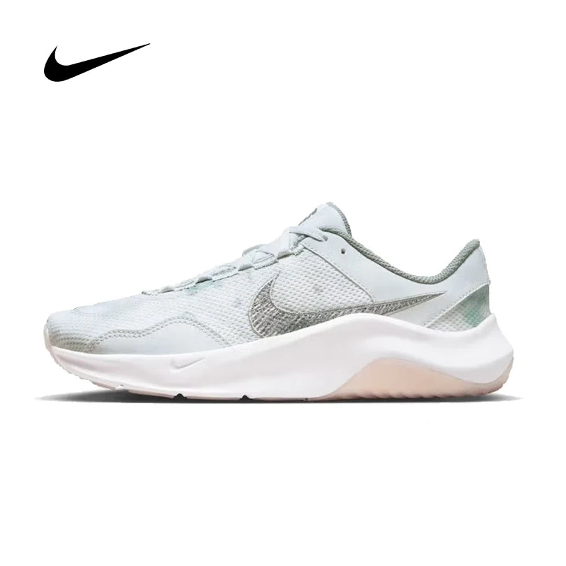 Nike Legend Essential 3 Damen – bequeme, vielseitige Casual-, Trainings- und Laufsneaker DV9008-001