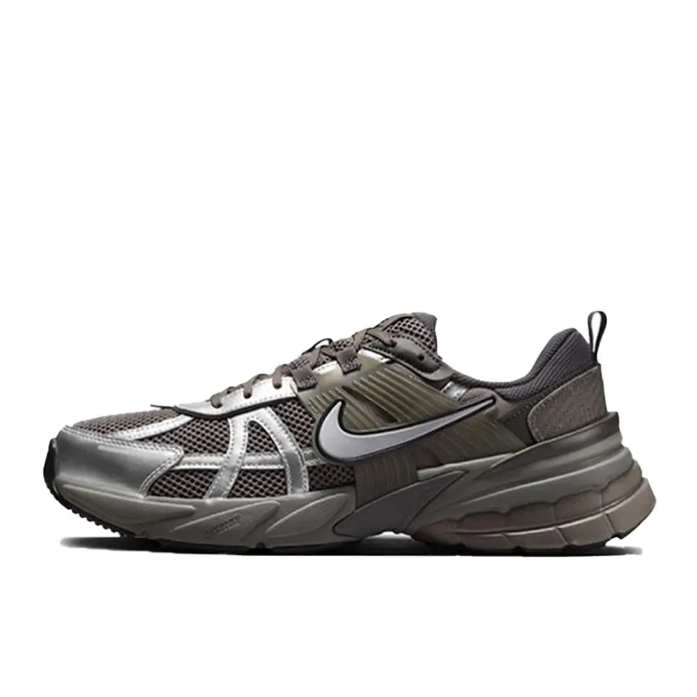 Nike V2K Run Retro Running Shoes Comfortable cushioning and durable construction Unisex casual everyday style HF5724-061