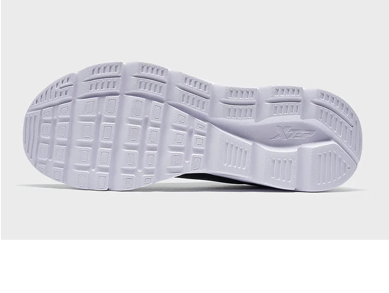 Buty do biegania Xtep dla mężczyzn – zimowe, uliczne, codzienne buty sportowe dla mężczyzn, odporne na zużycie, z amortyzacją i wsparciem, trampki 879419110080