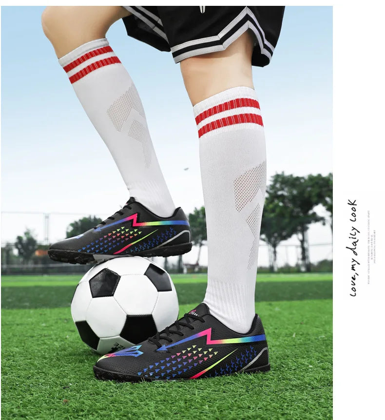 High Quality Men's Soccer Shoes for Society, Ultralight Turf Soccer Cleats Sneakers, Training Football Boots Chuteira Campo Sizes 35-45