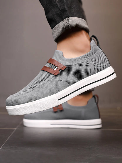 New Men's Sports Shoes Mesh Breathable Casual Outdoor EVA Soft-Soled Walking Shoes Lightweight Comfortable
