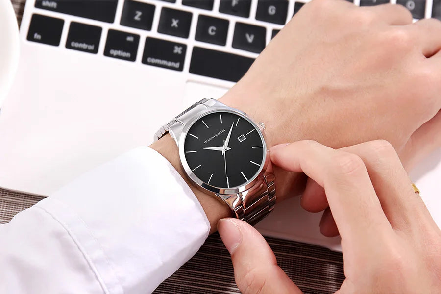 Pánské hodinky Hannah Martin, pouzdro z nerezové oceli, quartzový strojek, ciferník o průměru 41 mm, profesionální styl, s ukazatelem data (imitace)