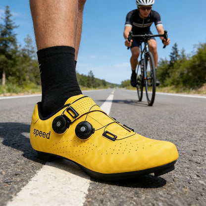 Chaussures de cyclisme pour homme : chaussures de course sur route à fixation automatique, chaussures de sport, chaussures d'entraînement sans crampons ; chaussures de cyclisme pour femme avec crampons SPD
