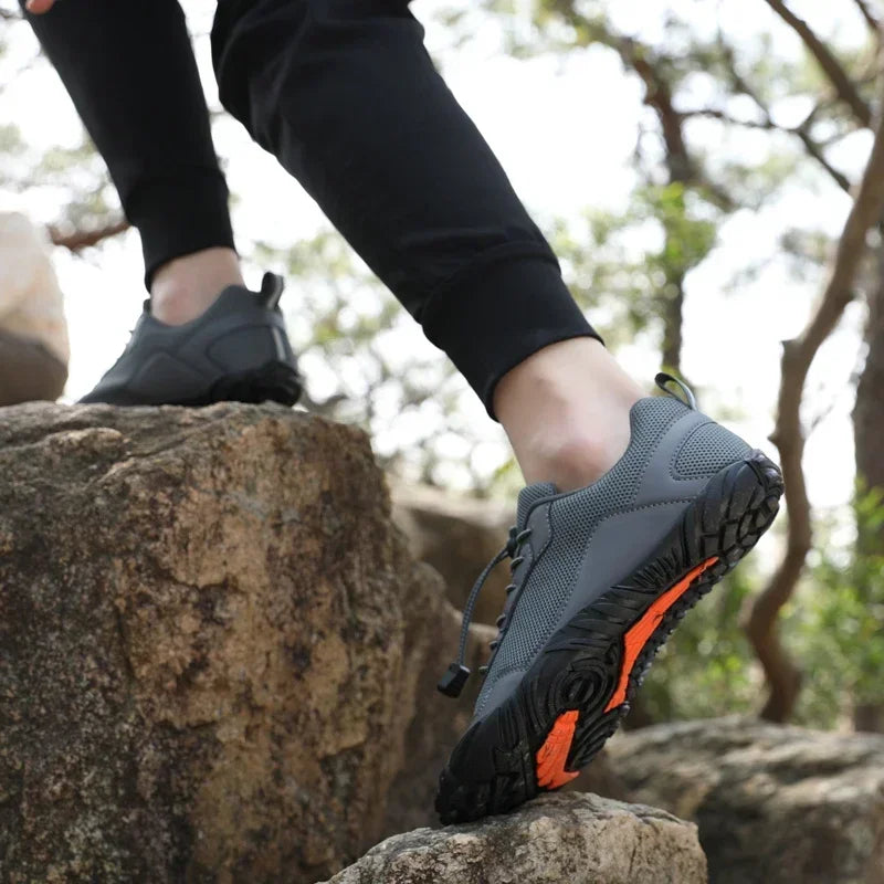 Men's Women's Water Shoes Quick-Dry Sports Shoes Swim Diving Surf Pool Aqua Sports Wide Toe Barefoot Shoes Mininalist Sneakers
