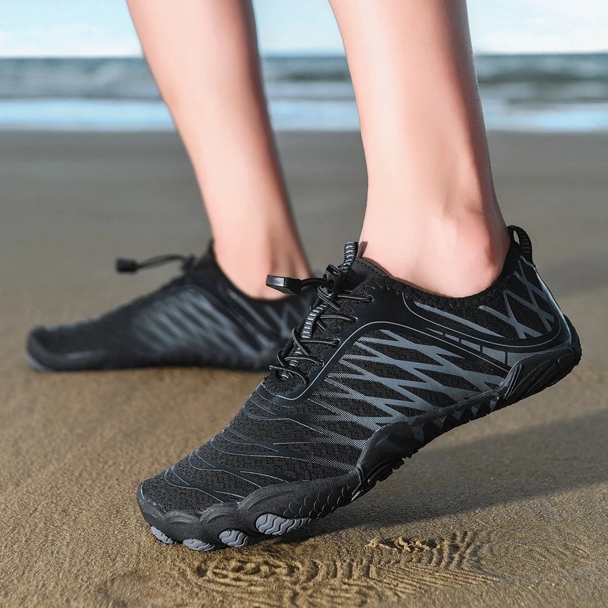Oiaano Barfußschuhe mit breiter Zehenbox, schwarz, für Damen und Herren, Unisex-Sportsneaker, Aqua-Strandschuhe mit weicher Sohle, leicht und atmungsaktiv