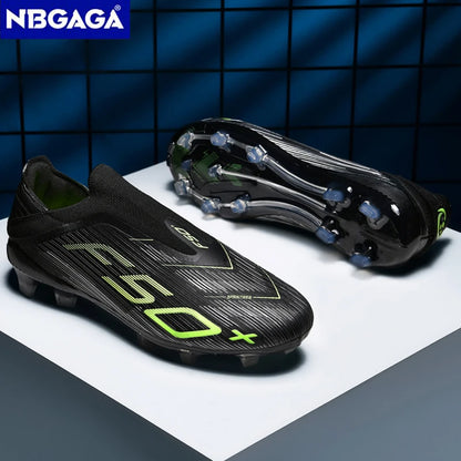 New Men’s Soccer Shoes Outdoor Anti-Slip Youth Sports Shoes Ultralight Turf Comfortable Football Boots