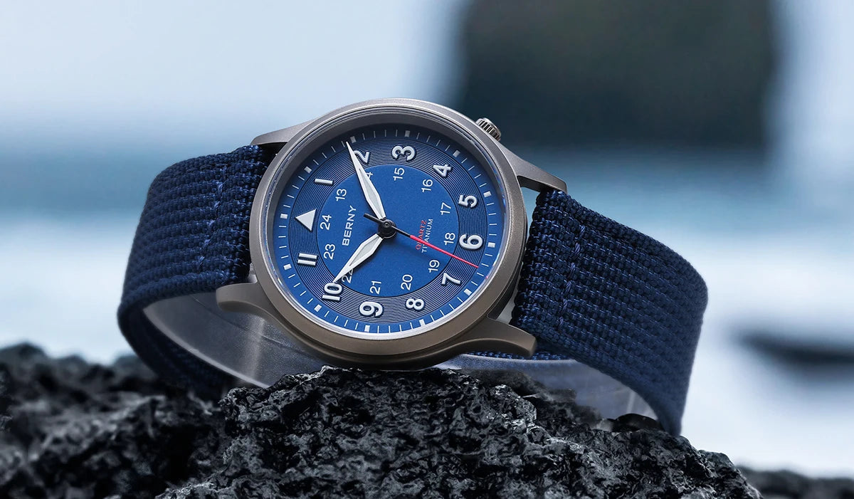 BERNY Titanium Watches for Men Classic Men's Field Watch Easy Read Outdoor Quartz Wristwatch Super Luminous Sapphire 5ATM