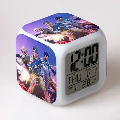 Fortnite-Wecker, niedlich, modisch, im Cartoon-Stil, personalisiert, kreativ, Kawaii, minimalistischer LED-Wecker, Geschenk zum Geburtstag von Freunden
