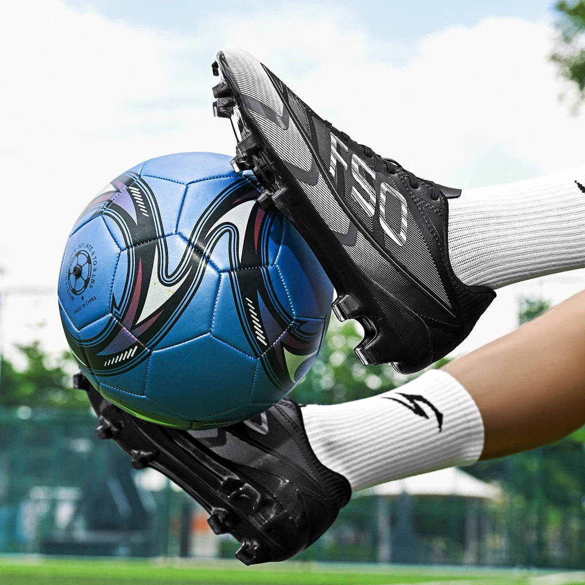 Chaussures de football unisexes AG FG, crampons longs en TPU, crampons de football absorbant les chocs pour les matchs sur gazon naturel et artificiel en extérieur