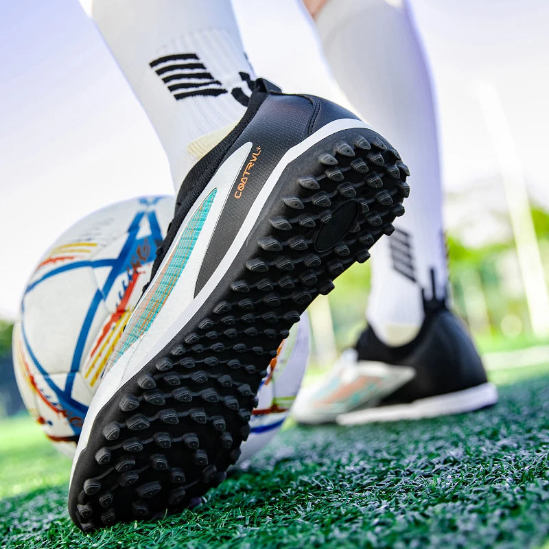 New Men's Soccer Shoes Professional Society Turf Training Football Field Boots Non-Slip TF/FG Indoor Football Shoes Sizes 32-45
