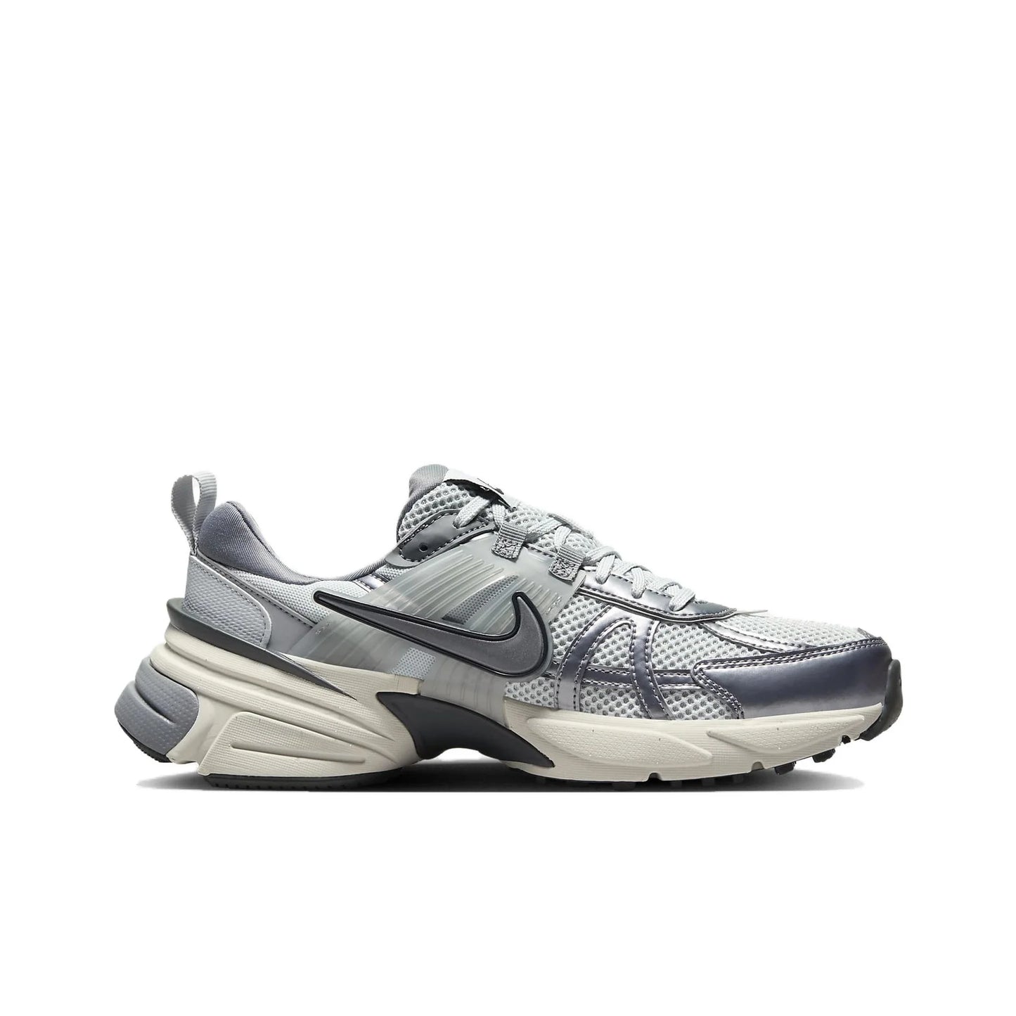 Sapatilhas de running retro Nike V2K Run, amortecimento confortável e construção durável, estilo casual unissexo para o dia a dia FD0736-003