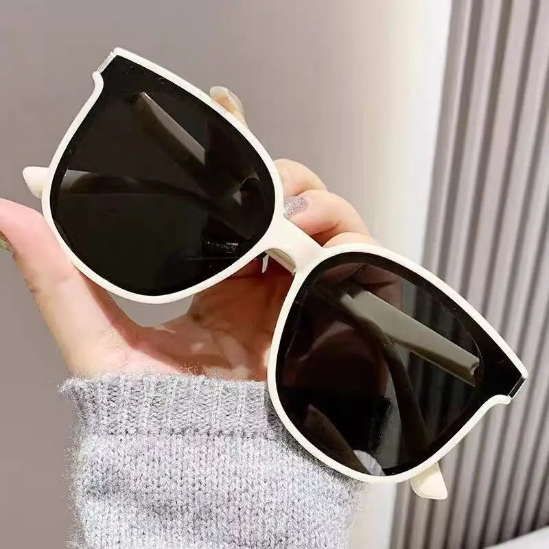 Fashion Korean Vintage Square Sunglasses Women Oversized Sunglass Men Retro Trend Black Sun Glasses Shades Goggle UV400 Eyewear