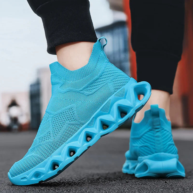 Heren sportschoenen Ultralichte modieuze instapschoenen voor dagelijks wandelen en joggen in de buitenlucht Ademende mesh Comfortabele casual schoenen voor heren