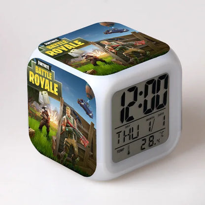 Fortnite-Wecker, niedlich, modisch, im Cartoon-Stil, personalisiert, kreativ, Kawaii, minimalistischer LED-Wecker, Geschenk zum Geburtstag von Freunden
