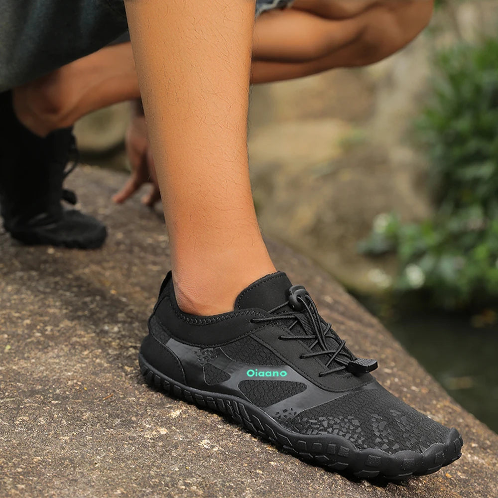 Oiaano Barfußschuhe mit breiter Zehenbox, schwarz, für Damen und Herren, Unisex-Sportsneaker, Aqua-Strandschuhe mit weicher Sohle, leicht und atmungsaktiv