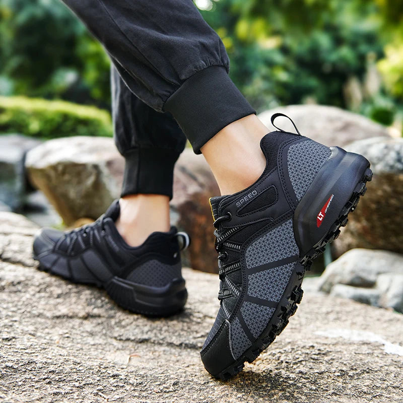 Men Hiking Shoes Outdoor Lightweight Camping Travel Shoes Non-Slip Waterproof Women Large Size Tactical Training Sports Shoes