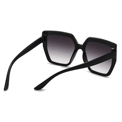 Vintage Oversized Square Sunglasses Women For Men Classic Big Frame Trending Sun Glasses UV400 Luxury Brand Designer Eyeglasses