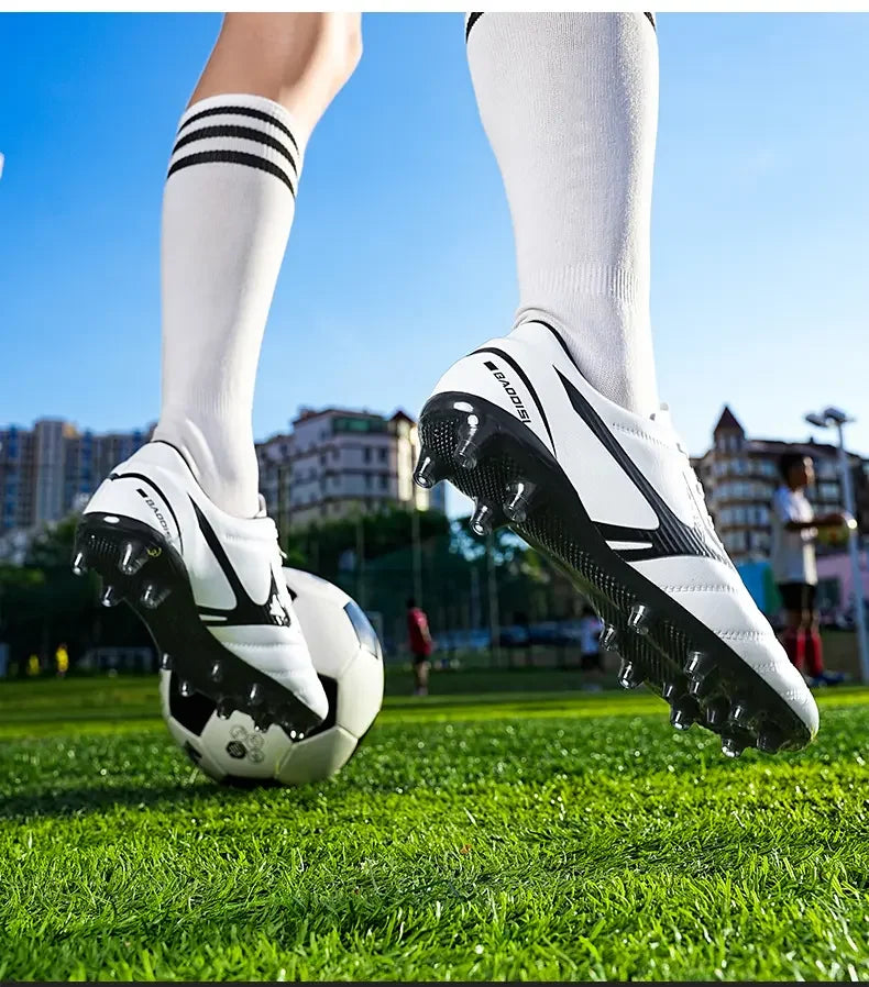 Hybrid Stud Soccer Boots With Durable Anti-slip Performance, Comfy To Wear For Casual Football Exercise And Competitive Games