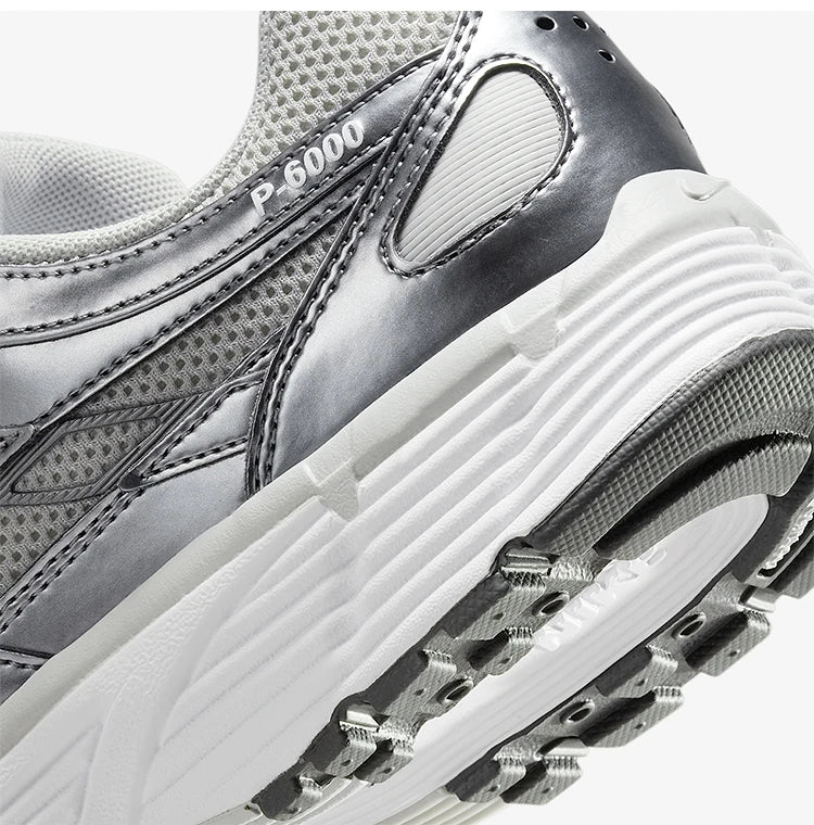 Nike Originals P-6000 Låga snörskor för damer, slitstarka fritids- och sportskor IO3496-001