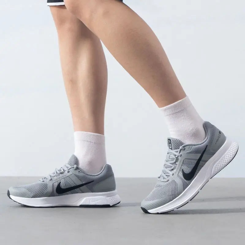 Chaussures Nike pour hommes, modèle original, basses, légères, respirantes, avec amorti, pour le fitness, les nouveaux entraînements sportifs et la course sur route, Cu3517-014-2