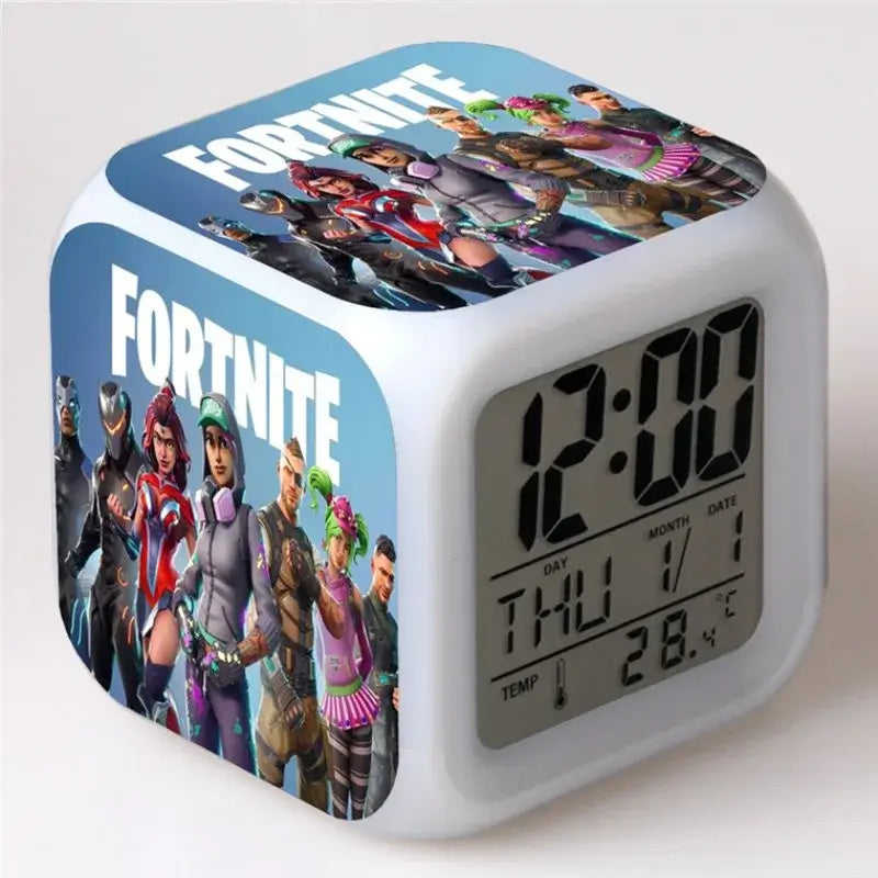 Fortnite-Wecker, niedlich, modisch, im Cartoon-Stil, personalisiert, kreativ, Kawaii, minimalistischer LED-Wecker, Geschenk zum Geburtstag von Freunden