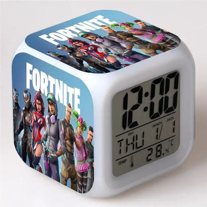 Fortnite-Wecker, niedlich, modisch, im Cartoon-Stil, personalisiert, kreativ, Kawaii, minimalistischer LED-Wecker, Geschenk zum Geburtstag von Freunden