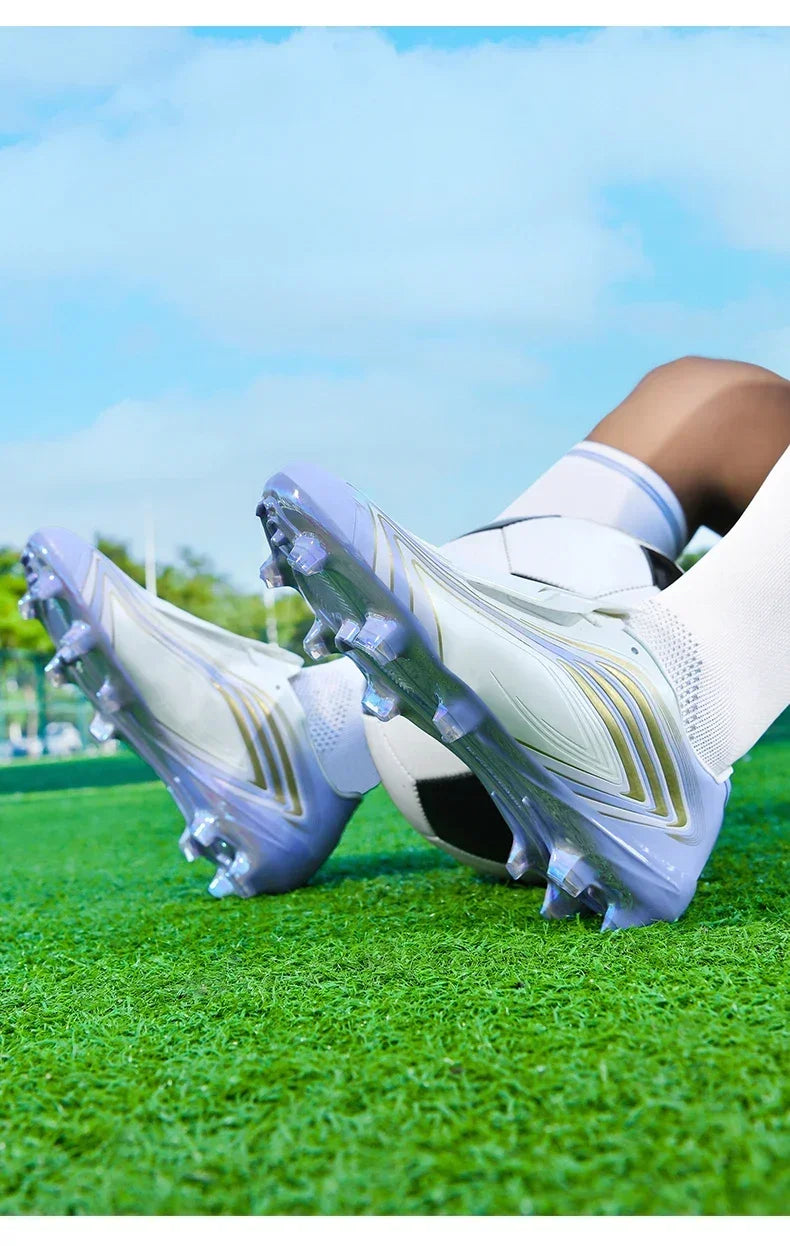 Nouvelles chaussures de football pour hommes, baskets de futsal, crampons de haute qualité, antidérapantes, chaussures de football d'intérieur, pour terrain synthétique, best-seller, montantes, pour extérieur