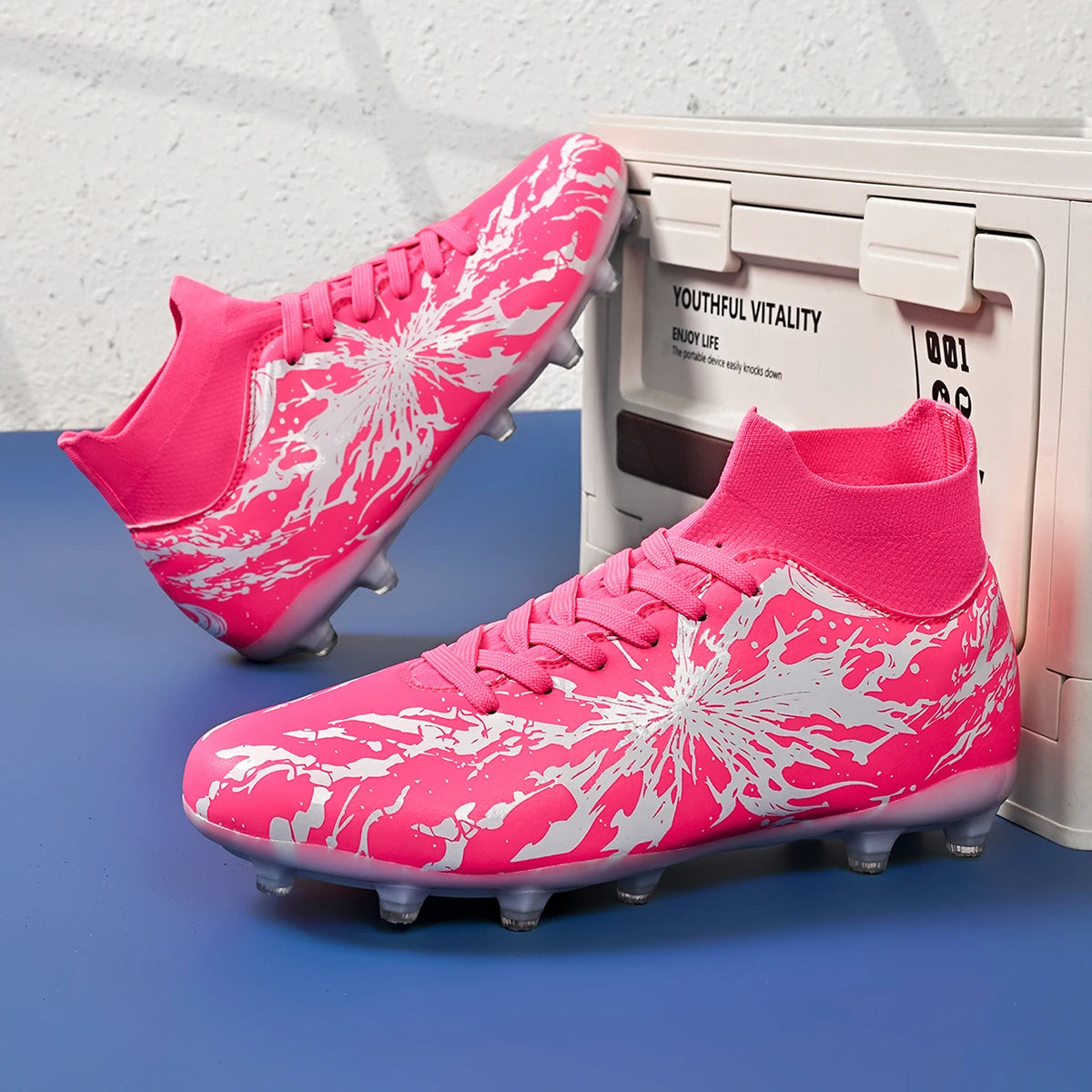 Chaussures de football AG FG, tissu PU haute densité, crampons TPU solides, structure robuste pour les compétitions amateur sur herbe naturelle