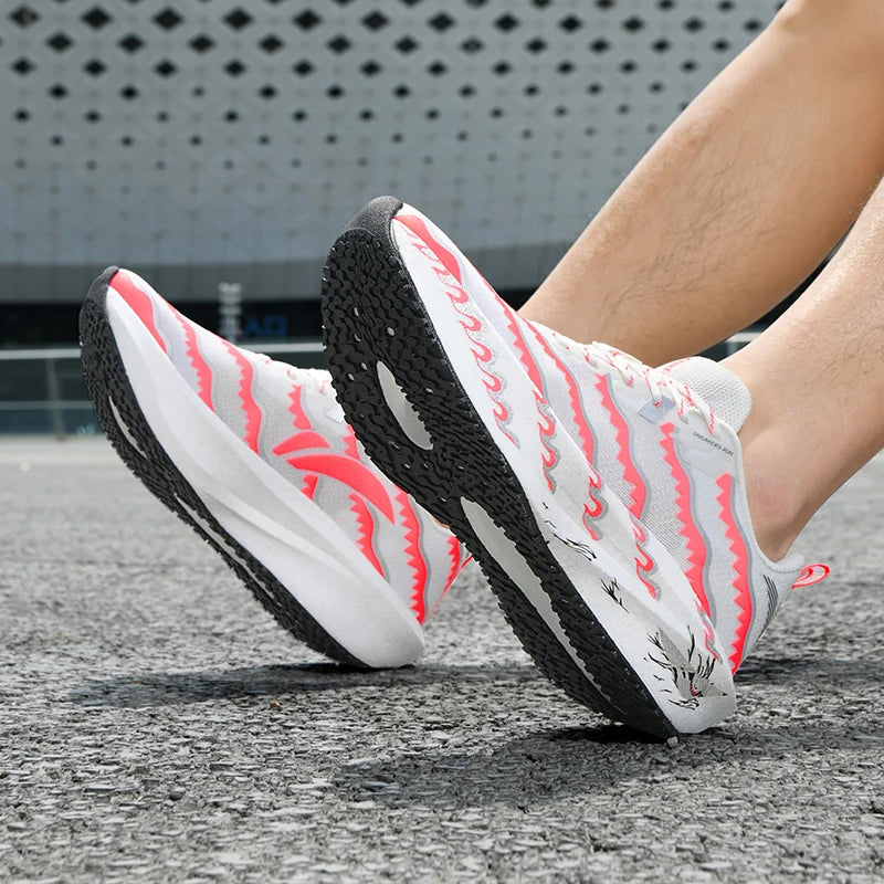 Chaussures de sport d'été pour homme et femme, légères, pour le marathon, respirantes, protégeant les pieds, idéales pour la marche