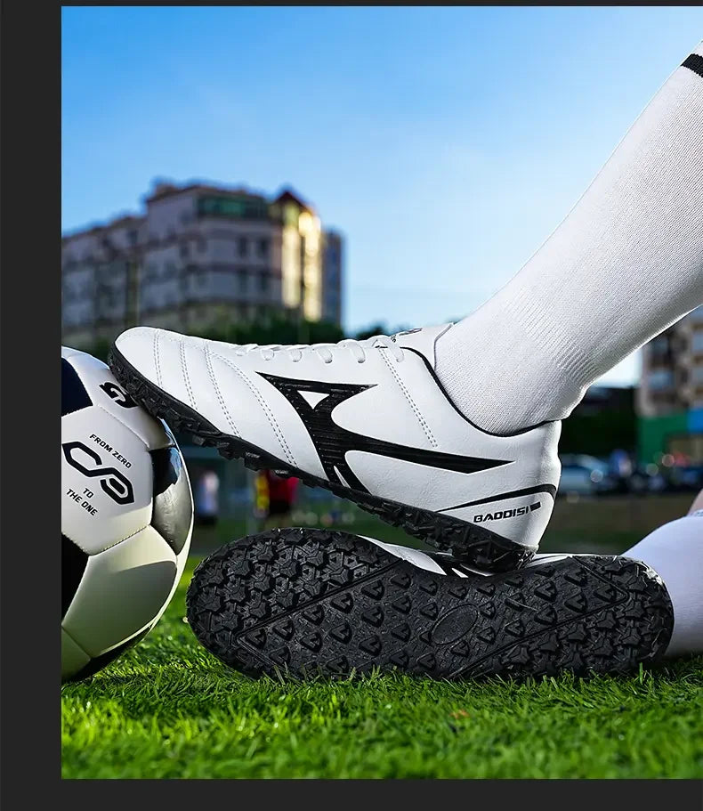 Hybrid Stud Soccer Boots With Durable Anti-slip Performance, Comfy To Wear For Casual Football Exercise And Competitive Games