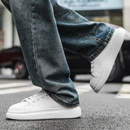 White Minimalist Sneakers for Men Comfy Leather Casual Sneakers Platform Skateboard Shoes Outdoor Low-Cut Men's Sports Shoes