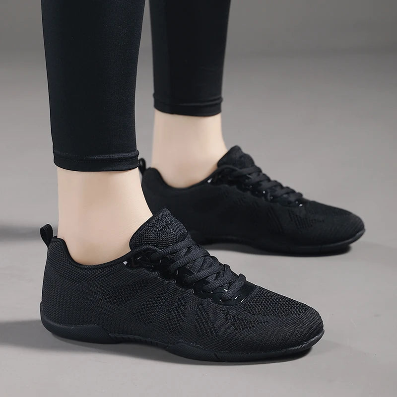 Zapatillas blancas de baile para niñas Marwoo: zapatillas ligeras para entrenamiento de animadoras, caminar y tenis; zapatillas deportivas de moda para mujer 2316