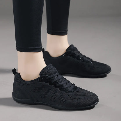 Zapatillas blancas de baile para niñas Marwoo: zapatillas ligeras para entrenamiento de animadoras, caminar y tenis; zapatillas deportivas de moda para mujer 2316