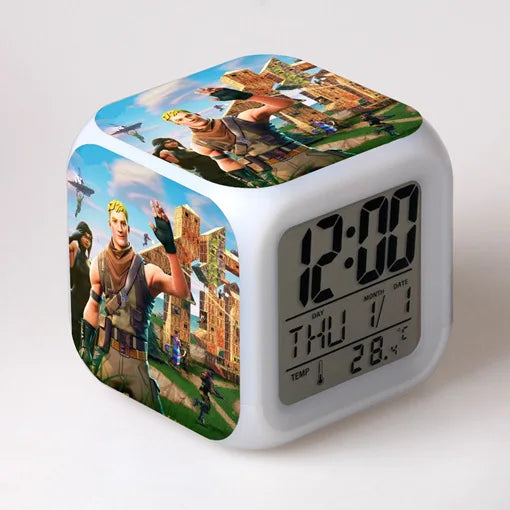 Fortnite-Wecker, niedlich, modisch, im Cartoon-Stil, personalisiert, kreativ, Kawaii, minimalistischer LED-Wecker, Geschenk zum Geburtstag von Freunden