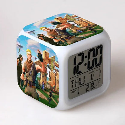 Fortnite-Wecker, niedlich, modisch, im Cartoon-Stil, personalisiert, kreativ, Kawaii, minimalistischer LED-Wecker, Geschenk zum Geburtstag von Freunden