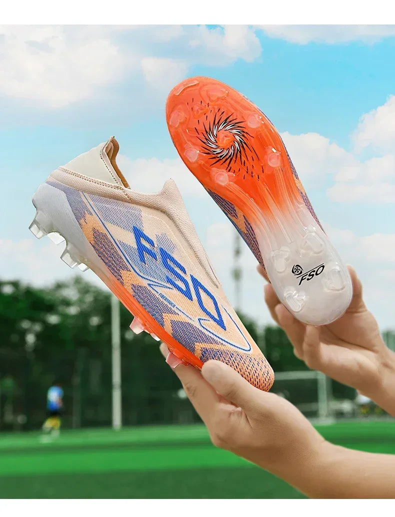 Nouvelles chaussures de football pour hommes, de haute qualité, antidérapantes, légères, très vendues, crampons d'entraînement pour terrain en herbe, mi-hautes, pour les matchs en extérieur, chaussures de sport.