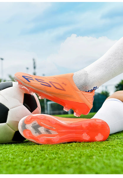 New Men’s Soccer Shoes Outdoor Anti-Slip Youth Sports Shoes Ultralight Turf Comfortable Football Boots