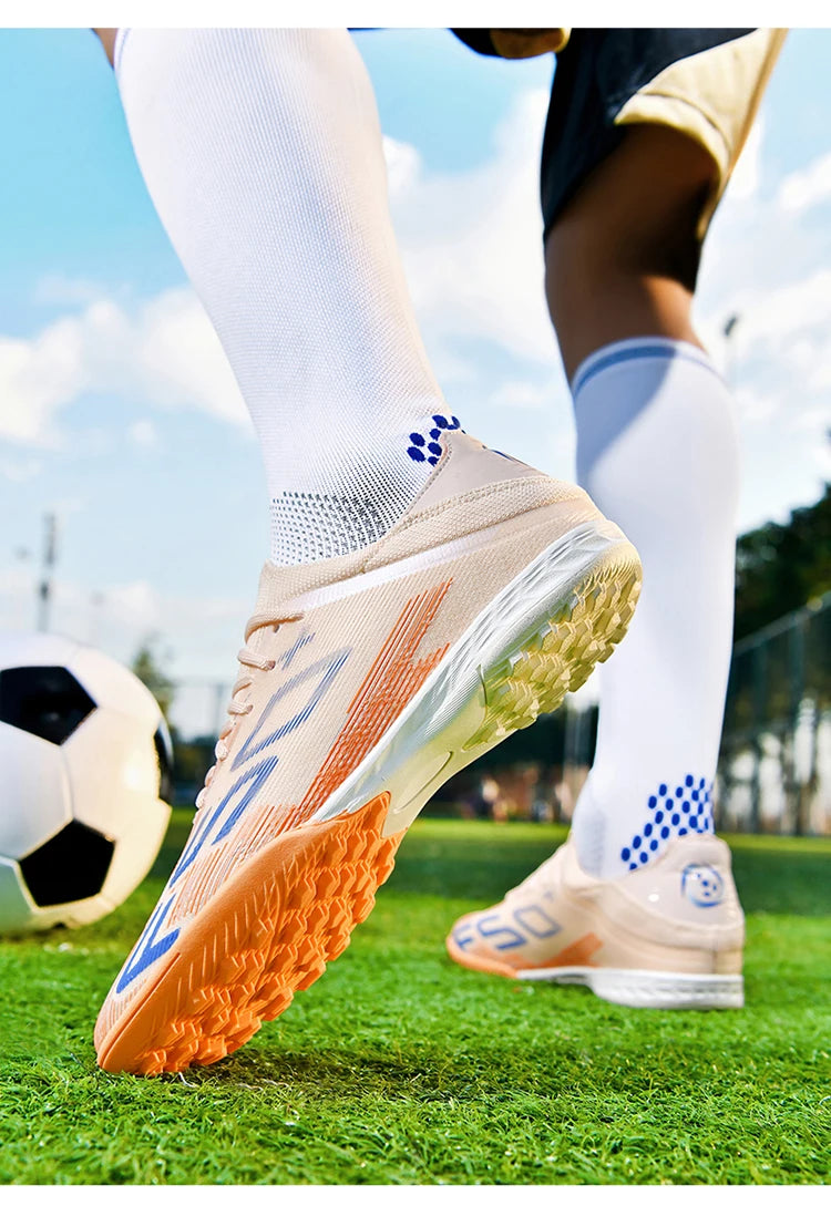 Ultralight Outdoor Sport Men's Soccer Shoes Training Football Sneakers for Youth Turf Soccer Cleats Non-Slip