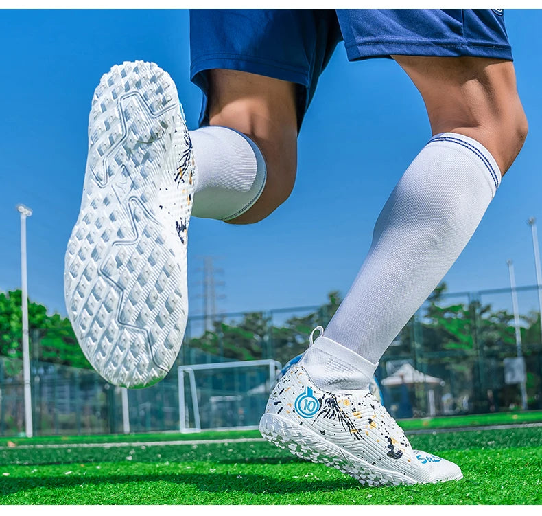 Men Professional Soccer Shoes Non-slip Football Boots Unisex Breathable Futsal Sports New Cleats Drop Shipping Ultralight