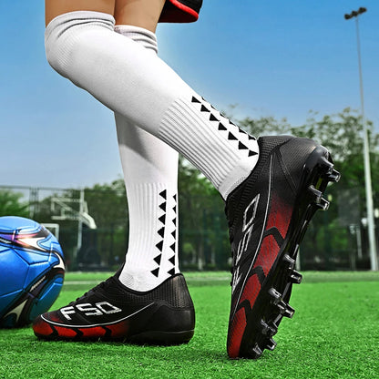 Chaussures de football pour jeunes, crampons pour terrain dur, fermeture à lacets, chaussures de football pour enfants, garçons et filles, chaussures d'entraînement pour activités de plein air.