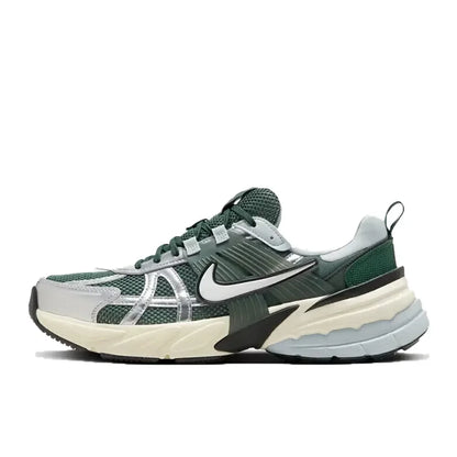 Sapatilhas de running retro Nike V2K Run, amortecimento confortável e construção durável, estilo casual unissexo para o dia a dia FD0736-003
