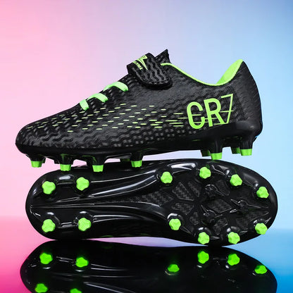 Nouvelles chaussures de football pour enfants, chaussures de sport d'extérieur, chaussures de football pour garçons et filles, chaussures de football à boucles, chaussures de futsal, pointures 28-39