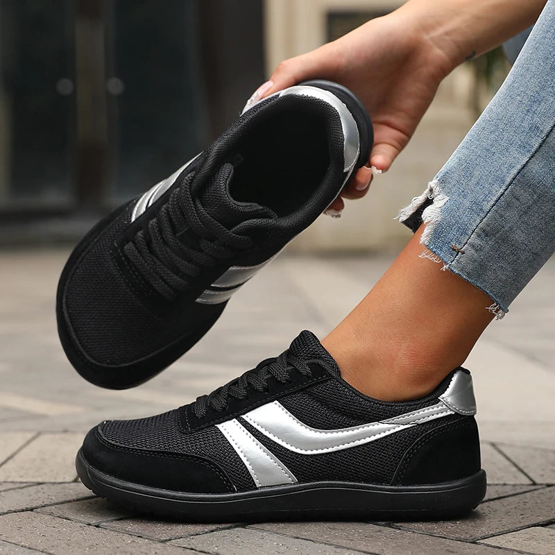 Women's Shoes Sneakers Wide Toe Barefoot Casual Wide Last Fashionable Canvas Black Flat Board Shoes Breathable Mesh Men's Shoes