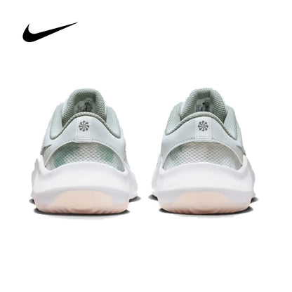 Nike Legend Essential 3 Damen – bequeme, vielseitige Casual-, Trainings- und Laufsneaker DV9008-001